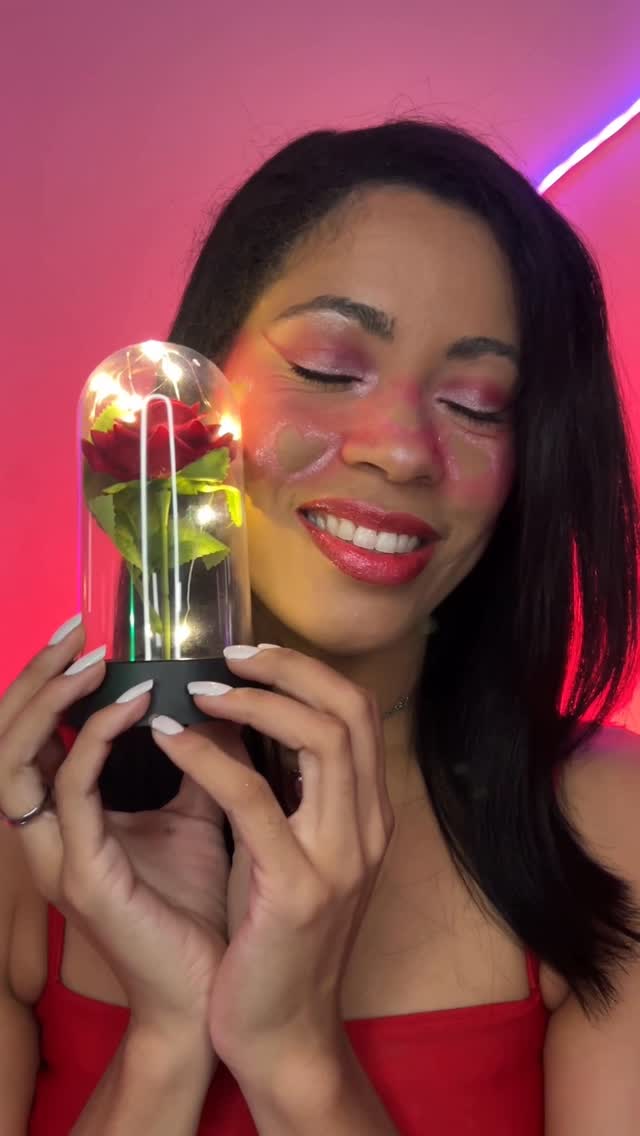Feliz dia dos namorados. ❤️ 

Tem tutorial da make aqui no perfil,onde usei a paleta multifuncional da @bobbirara_cosmeticos que é completa e tem até batom. 🥰 

O que acharam da make? 

Seu dia dos namorados vai ser como? 💌 

Vídeo: @meninadeprataoficial 
.
.
.
.
.
.
.
.
#bobbiraracosmeticos #recebido #bobbirara #diadosnamorados #maquiagemartística