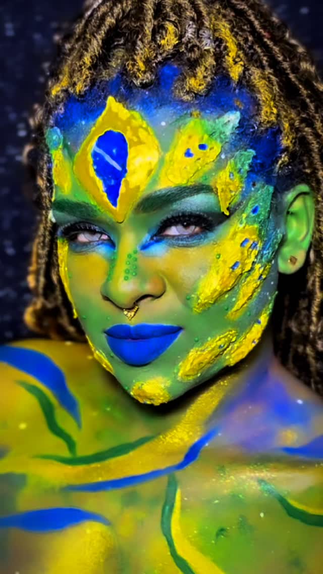 👽🇧🇷 ET versão Brasil 💚💛✨

Lentes @lentesnaturalvision 

#alienbrasileiro #brasilmakeup #alienmakeup #makeupartist #makeupbrasil