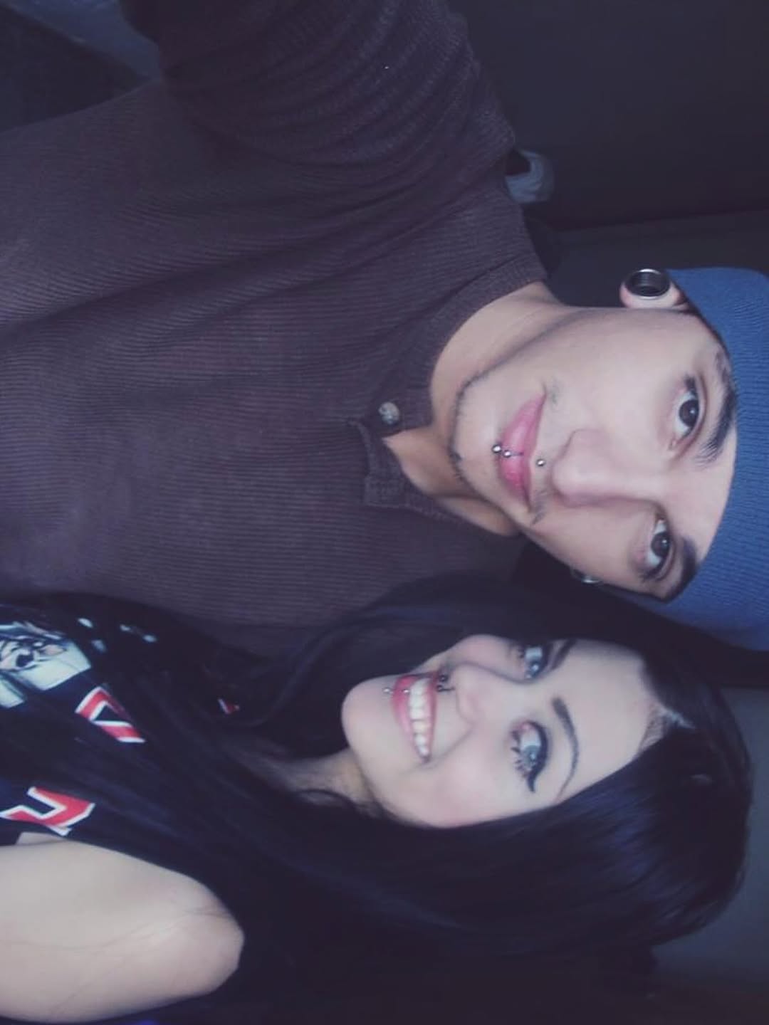 12/06/2014 foi o dia em que nos conhecemos, e aqui estamos nós 12 anos depois, comemorando mais um dia 12/06 juntos, e agora com nossa babyzinha! 
Pra sempre nós, te amo.🤍