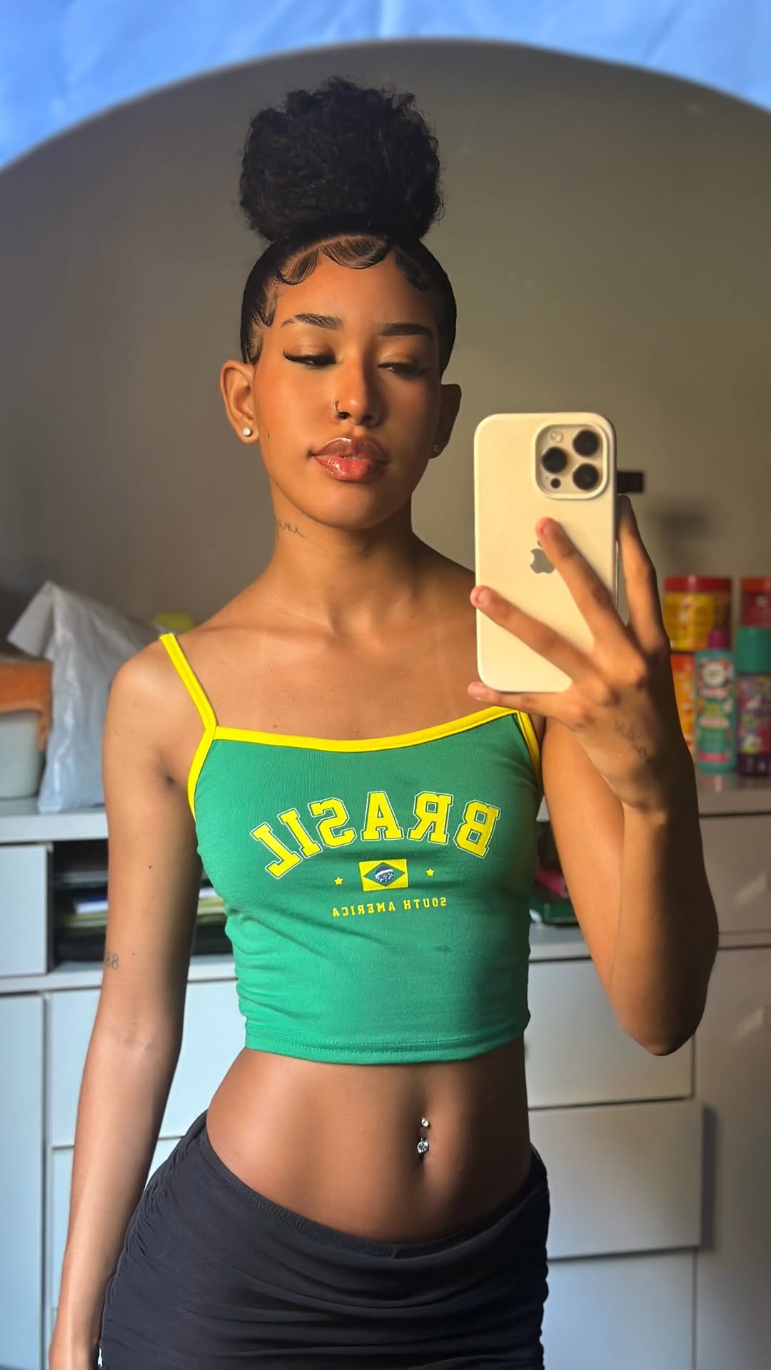 Sábadouuu em clima de copa 🇧🇷🙂‍↕️
.
.
.
.
.
#fyy #dc #dancinha #copa2026 #viral