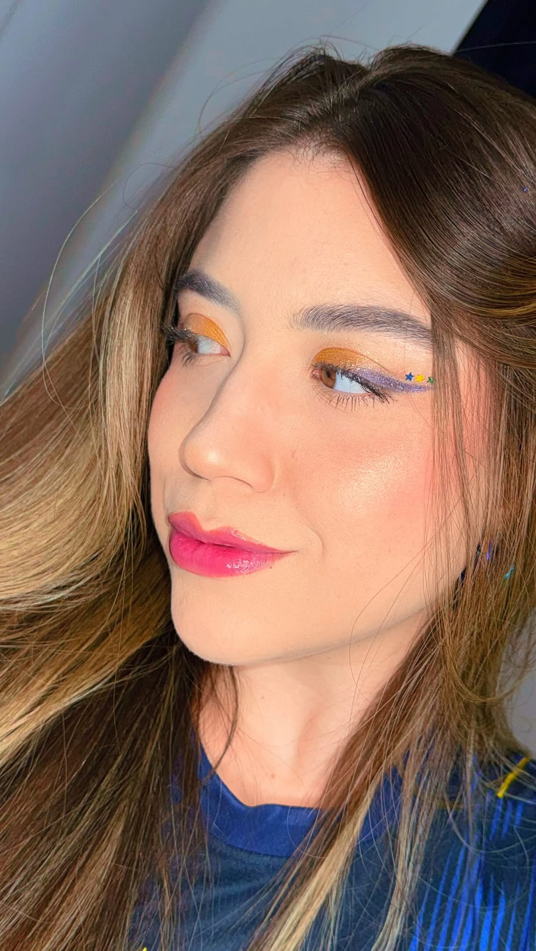Voltando as origens com tutoriais por aqui 💘💖
Maquiagem para assistir o jogo do Brasil 🇧🇷

PRODUTOS USADOS: 
Base Mascavo Soft Radiance - @mascavo 
BT SkinPlush - @linhabrunatavares 
Paleta Celebration + Paleta Neutrals -  @niinasecrets @linhaniinasecrets @eudora 
Pó Made In Melu - @rubyrosebrasil 
Lápis Labial - @oboticario 
Lip Juice + Lash Up - @marimaria 
Paleta Let It Shine (descontinuada) - @oceane 

#maquiagem #copadomundo #beauty #girl #eyeshadow