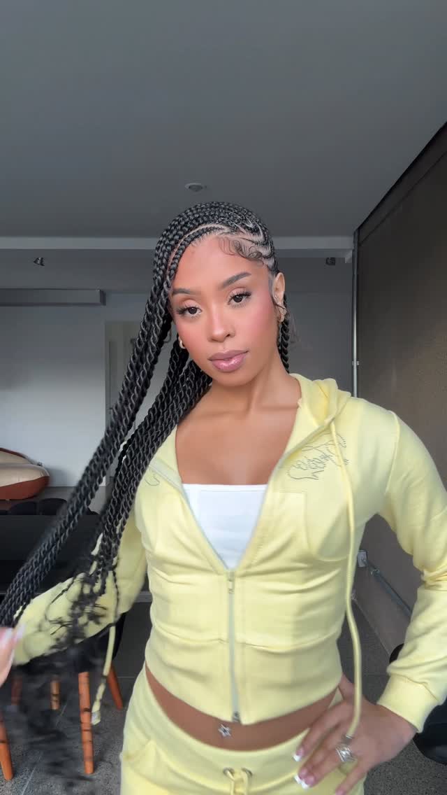 o glow up que eu precisava 😍 fulani twist pela melhor @espacobabyhair 💛 conjunto @fesouniverse #braid