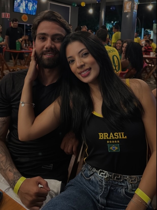 🇧🇷❤️

.

.
#copadomundo #casal #brasil #explorepage