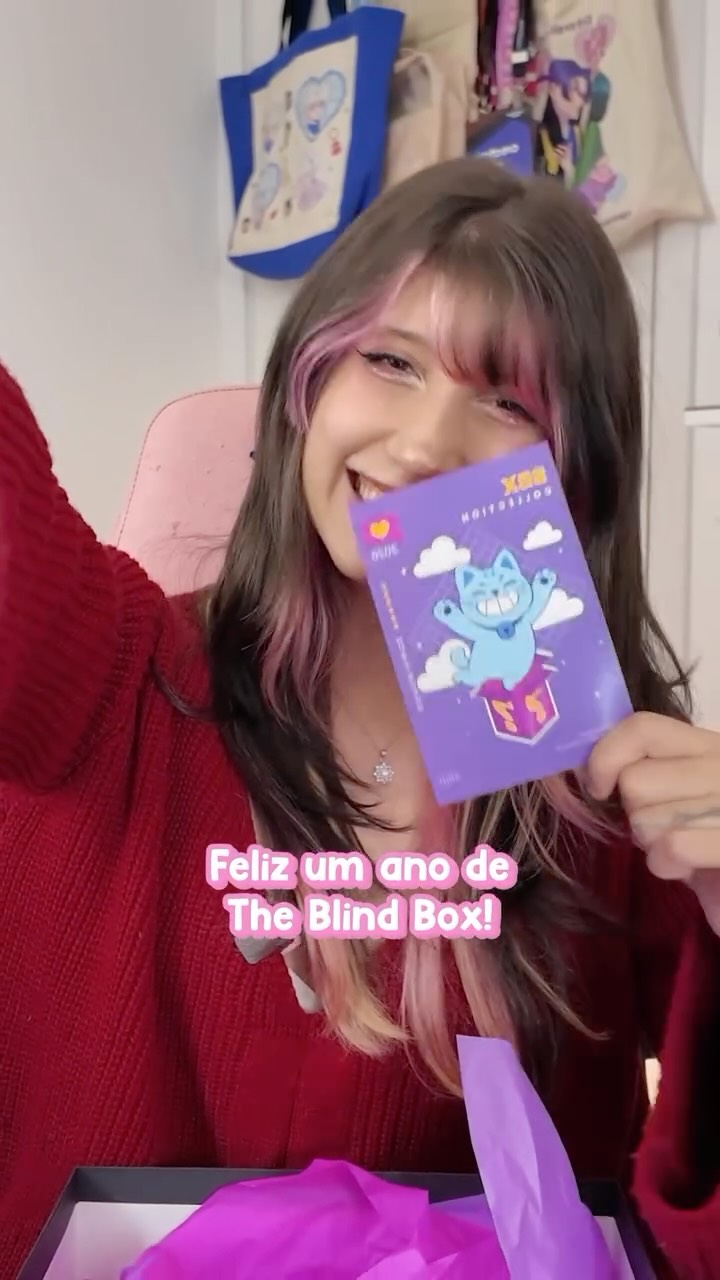 feliz 1 ano de @theblindboxbrasil 💜 sempre presenteando, que honra fazer parte de tudo isso! 

ansiosa pra abrir tudo oque veio aqui mas, queria deixar registrado esse super recebido de uma marca que acompanho e sou consumidora a muito tempo :) 

#unboxing