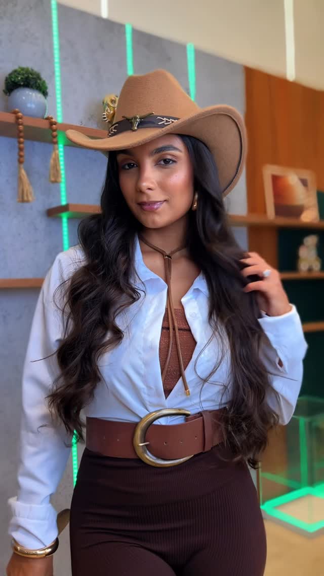 o look perfeito existe… 🤠✨💋🔥🤎

#sãojoão #inspolook #fashion
