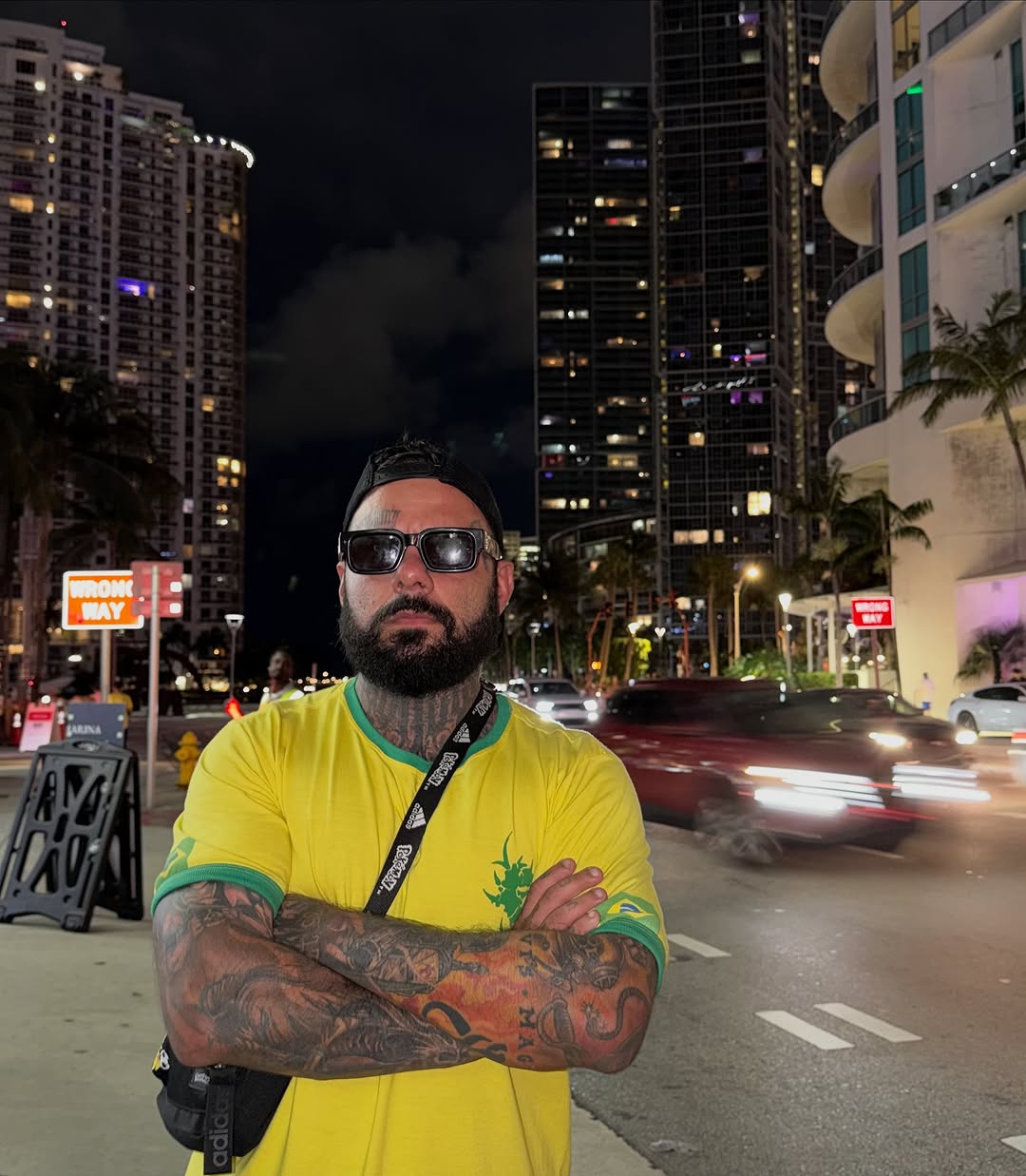 Primeira semana jogando GTA VI na vida real em Vice City 🇺🇸