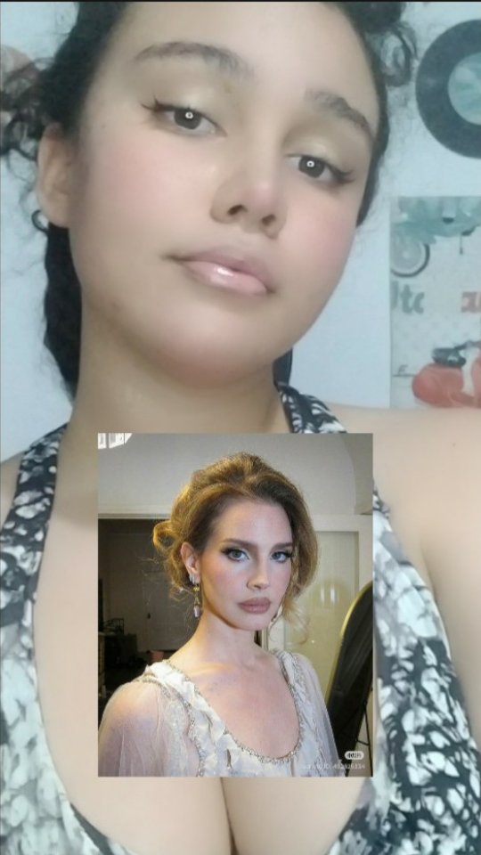 Agora eu viciei em contorno labial gente 

#viral #lanadelrey #makeupchallange #maquiagembrasil #explorar