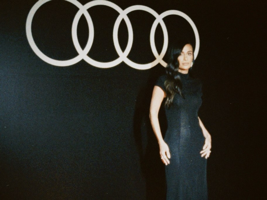 Invited by @audibr to interpret the night of the new Audi Q3 launch through my visual world.

creative & film direction 
Amanda Adász @adaszz
content production @nuitsz 
camera & edit Pedro Quadros @quadrooss 
Sam Novaes @sammnovaes
vhs Eduardo Nunes @papodipokas
edit real time Daniel Campos @just_thedan
tik toks Luísa Guerra @lusgrra
special thanks @22locacoes