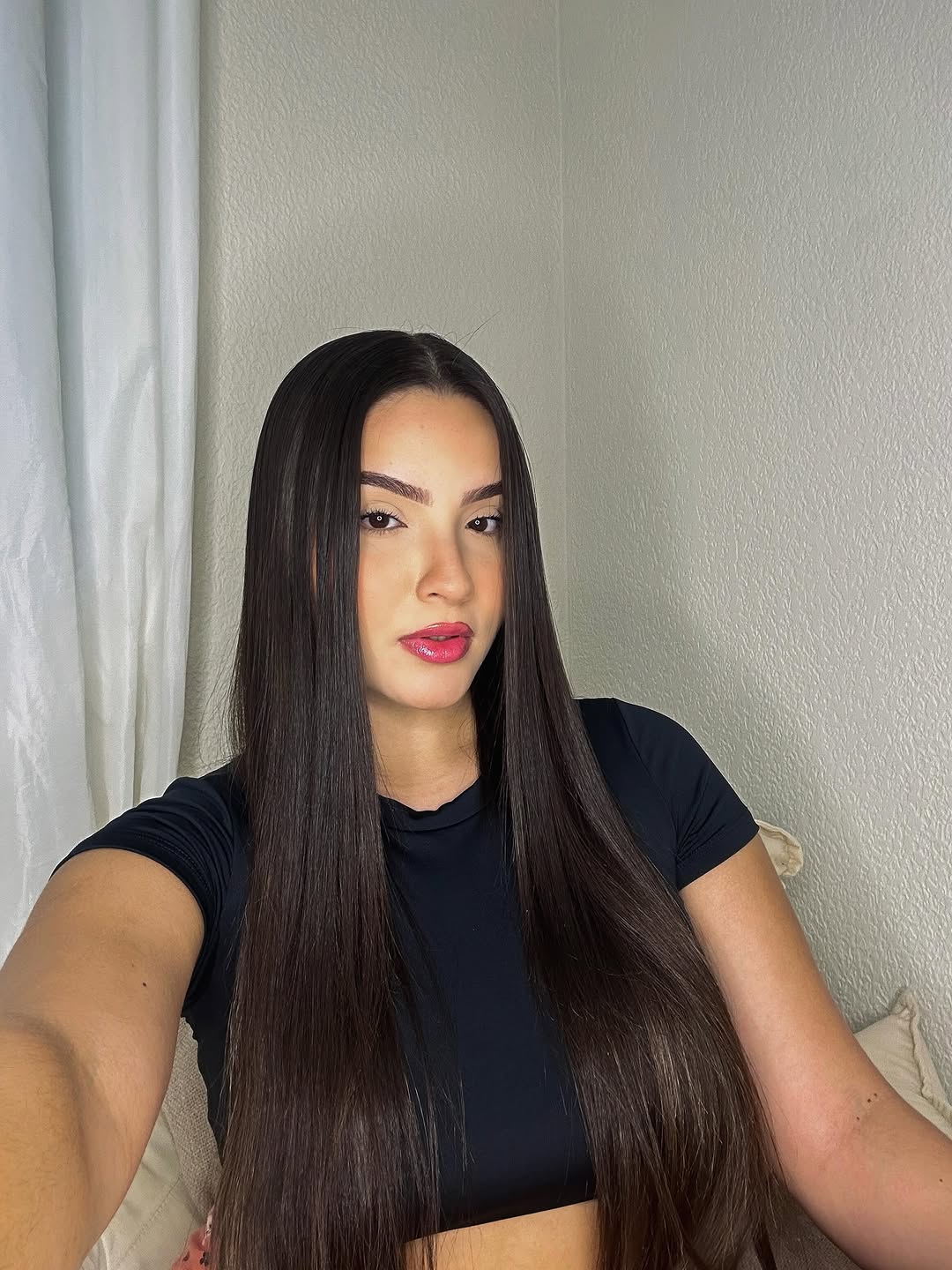 Face card is lethal.🎀✨
.
.
.
.
.
.
#explorepage #explorar #makeup #alisamento #lifestyle