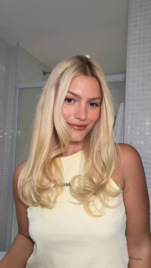 tenho amado finalizar o cabelo assim 💗 bem paty girl