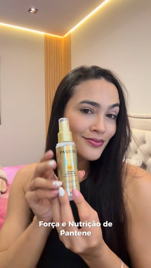 Não é mágica, é Pantene! ✨🌿
Bambu + óleo de rícino = a combinação perfeita para fios mais fortes, nutridos e cheios de vida. 💚
Seu cabelo merece esse cuidado todos os dias. Quem ama cabelo saudável sabe: a diferença está nos detalhes! ✨

 @pantenebrasil 
#pantene_1f27 #CabeloPantene #publi #SerumPanteneBambu #ugccreator