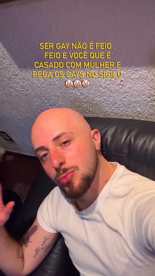 Bom dia 🤡 

#meme #gay #viral #explorer #memes