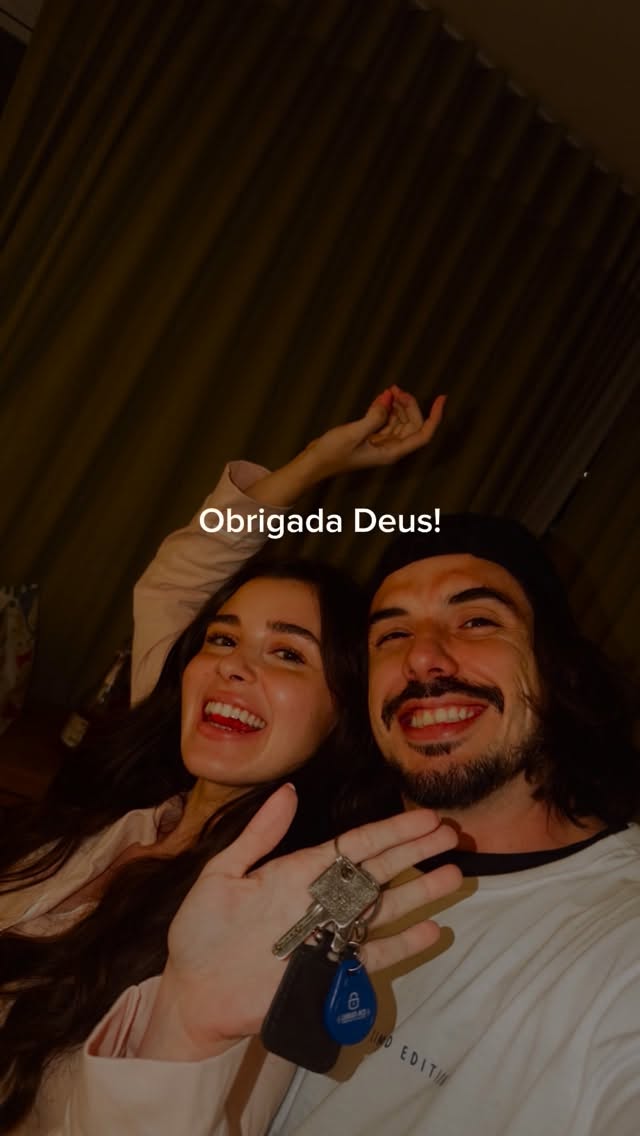 Deus faz infinitamente mais, sempre🔑🙏🏻
Te amo, meu amor! Muito orgulho de nós @viniciussvieira__ ❤️
E nosso primeiro “jantar” improvisado foi um picnic, com nosso japinha favorito, não poderia faltar! @kanu.restaurante 🍣✨

#casal #couplegoals #recemcasados