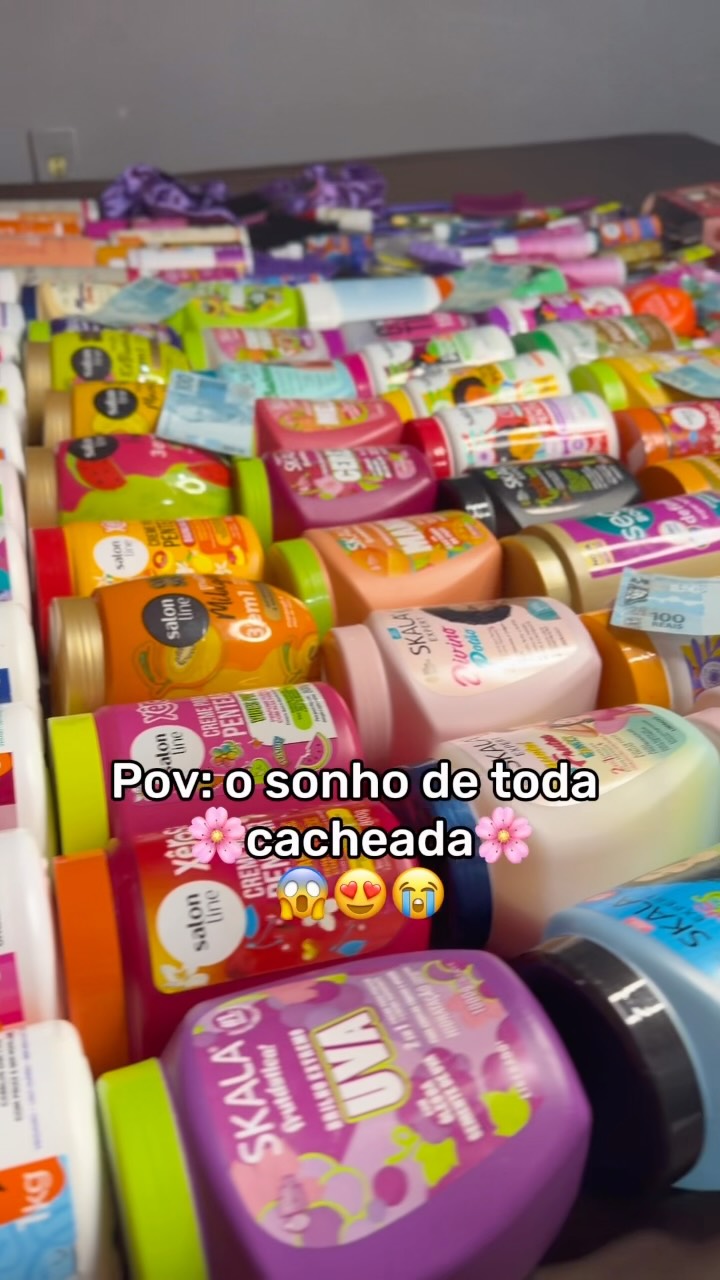 Uma forma de retribuir o carinho de vocês🤍
*Publi

Lembrando que quantidade de comentários, não é qualidade, sem falar que emojis não serão aceitos!

Recomendo comprar os produtos no MERCADO LIVRE porque chega rápido e é confiável.

Creme: HUH7AK-R3SD

Kit shampoo: HUH7AK-N6FF

Gloss: HUH7AK-32C6

Gelatina: HUH7AK-DJC6

Escovas: HUH7AK-WLVW

@mercadolivre 

#MercadoLivre #AeC320 #BelezaNoMercadoLivre #cachos #cabelo